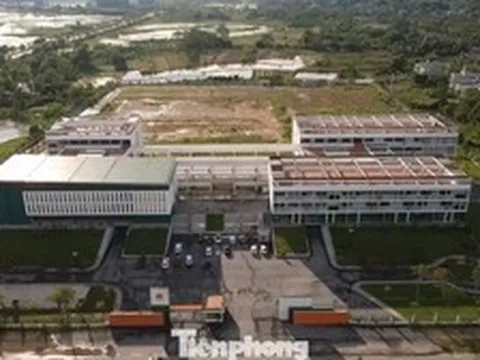 Hình ảnh Trường THPT chuyên Tuyên Quang- nơi 147 học sinh đạt điểm 10 môn Toán gây xôn xao dư luận