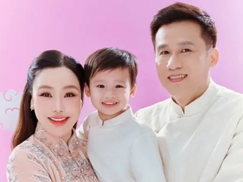 Hồ Quỳnh Hương: Tôi không mong con phải thật xuất sắc hay nổi tiếng