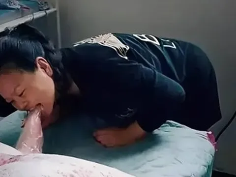 7 năm chăm chồng hôn mê, người vợ giúp anh tỉnh lại nhờ cắn ngón chân mỗi ngày
