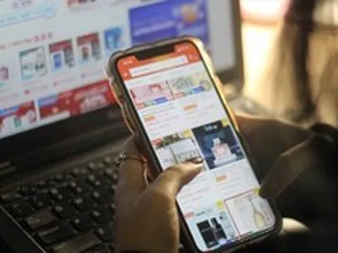 Không chỉ các shop, người mua online cũng bắt đầu cảm thấy 'đau ví': Giá bán trung bình trên các sàn TMĐT tăng 33%