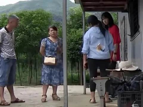 Cô bé mồ côi bất ngờ thừa kế gần 30 tỷ, ngày bố mẹ ruột trở về cũng là lúc bí mật năm xưa được hé lộ