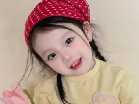 Bố mẹ định đặt tên cho con gái là Trinh Nguyên, sau sửa một chữ thành cái tên khác thêm hay thêm ý nghĩa