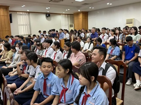 Cảnh báo phiếu nhập học giả lừa đảo phụ huynh ở TP.HCM