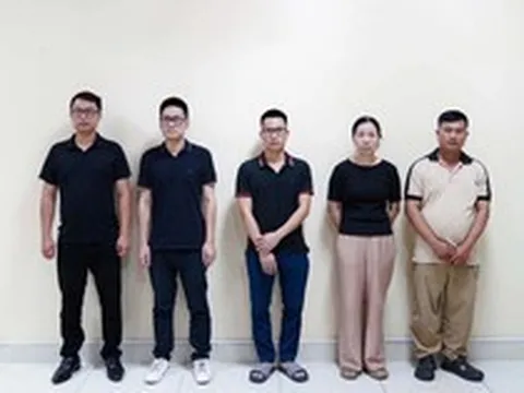 Khởi tố 5 giám đốc, nhân viên công ty cài 'win lậu', crack phần mềm máy tính