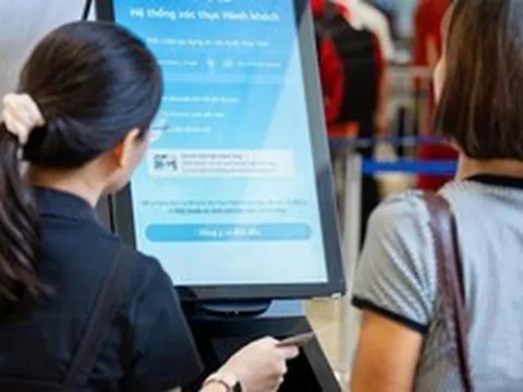 Hướng dẫn check-in bằng sinh trắc học tại sân bay Nội Bài chưa đến 10 giây