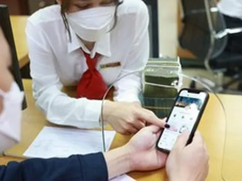 Từ nay, chuyển tiền phải khai báo với cơ quan chức năng trong trường hợp sau