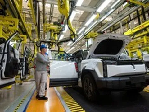 63,1% người mua ô tô Trung Quốc vẫn chọn xe điện dù thị trường tháng 7 hạ nhiệt