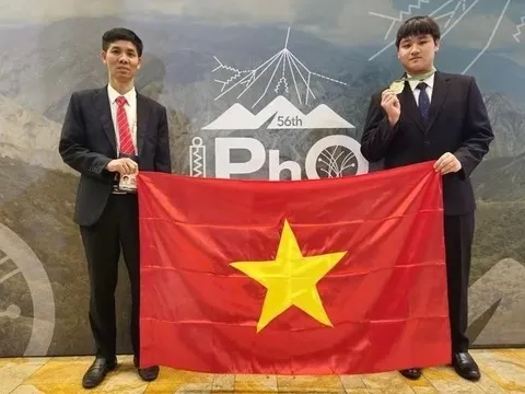 Điều nuối tiếc của chàng trai vừa giành huy chương vàng Olympic Vật lý