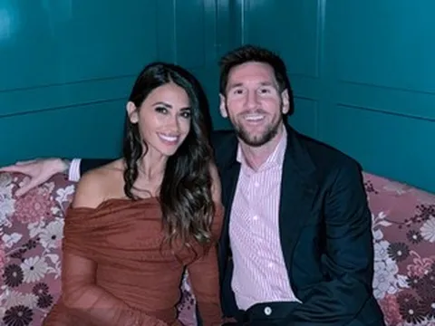 Vợ người mẫu viết cho Messi: Em ngưỡng mộ và yêu anh rất nhiều!