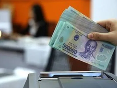 Từ 9/2026, doanh nghiệp trả lương không đúng hạn sẽ bị phạt đến 100 triệu đồng
