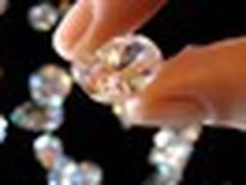 Kiểm tra 5 doanh nghiệp kim khí và đá quý - Cục quản lý thị trường lên tiếng