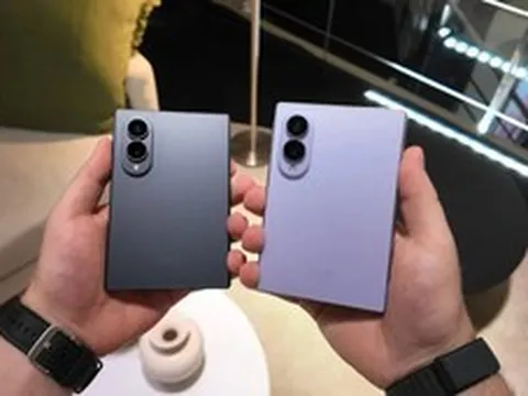 Từ bỏ một bộ phận đắt giá, Samsung cuối cùng đã tìm thấy "tỉ lệ vàng" cho smartphone gập