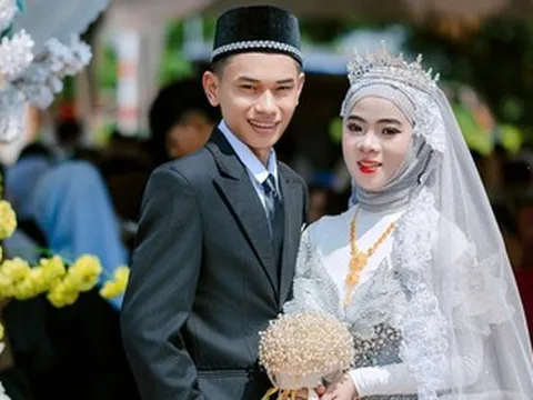 Cưới cô gái xinh đẹp dân tộc Chăm, chàng trai Tây Ninh sẵn sàng về ở rể