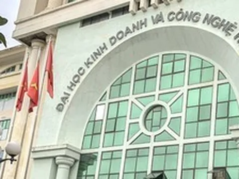 Trường Đại học Kinh doanh và Công nghệ Hà Nội đào tạo ngành Y khoa từ bao giờ?