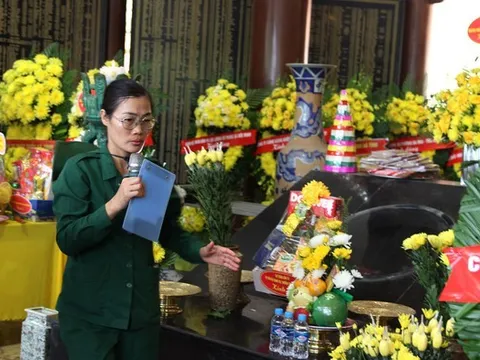 Những người kể chuyện “giữ lửa” lịch sử tại Ngã ba Đồng Lộc