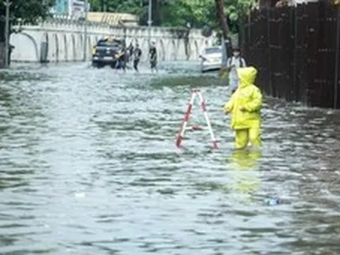 Dự báo Hà Nội mưa dông, Nam Bộ mưa lớn chiều tối nay