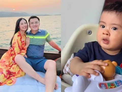 Con trai HH Ngọc Hân và chồng chuyên viên Bộ Ngoại giao "lột xác" sau 10 tháng, bé được khen "có tướng" lãnh đạo, thông...
