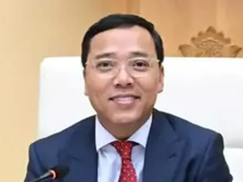Điều động, bổ nhiệm ông Nguyễn Hoàng Long giữ chức Thứ trưởng Bộ Ngoại giao