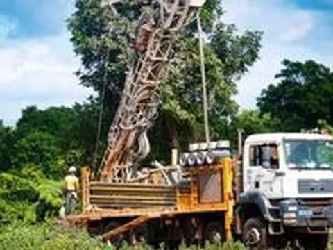 Khoan sâu xuống lòng đất, phát hiện thân quặng vàng 'khủng' dài gần 180 mét