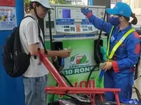Giá xăng, dầu tiếp tục tăng