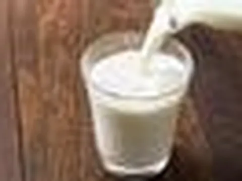 Uống sữa tươi thay cơm, bé trai 4 tuổi ở Đồng Nai suy đa tạng, nhập viện nguy kịch: Điều bác sĩ lo ngại nhiều phụ huynh đang làm mỗi ngày
