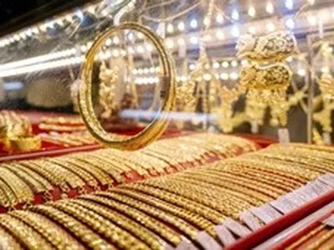 Giá vàng giảm sâu do căng thẳng Trung Đông gia tăng