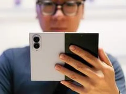 Chưa chính thức mở bán, Galaxy Z Fold8 đã có mức giá thấp hơn đáng kể so với niêm yết