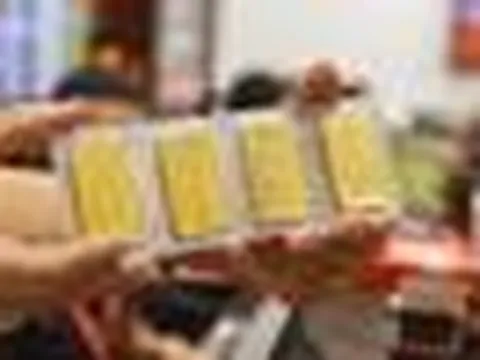 Phạt đến 400 triệu đồng, thậm chí tịch thu toàn bộ số vàng nếu người mua bán có hành vi vi phạm sau đây