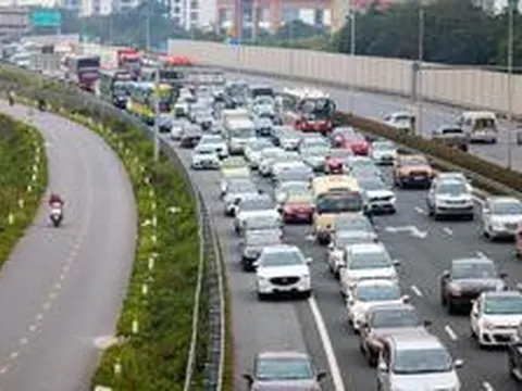 Tất cả người dân đang đi ô tô chú ý mức bồi thường bảo hiểm bắt buộc mới nhất