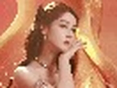 5 mỹ nhân Tân Cương đẹp nhất Cbiz: Địch Lệ Nhiệt Ba dẫn đầu, người cuối được ví như bước ra từ bích họa