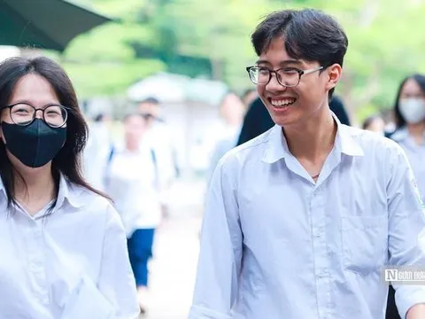 Điểm chuẩn đại học 2026 sắp được công bố: Nhiều ngành dự báo tăng, giảm bất ngờ