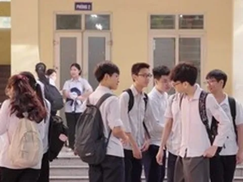 Trường học sau sắp xếp: Thay đổi lớn nhất nằm ở cách quản trị