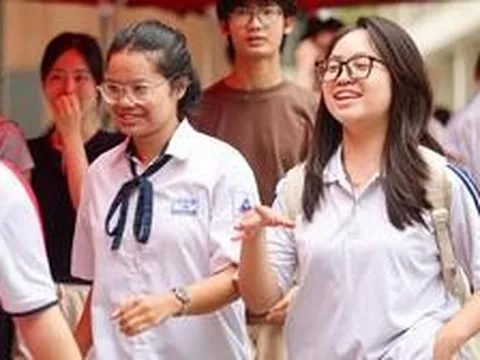 Điểm chuẩn Đại học Kinh tế Quốc dân cao nhất 28,84