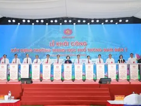 Khởi công Trường THPT Nam Đàn 1, Phó Thủ tướng Phạm Thị Thanh Trà kỳ vọng môi trường giáo dục chất lượng cao, nhân văn