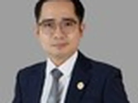 Ai đang nuôi 'giang hồ mạng'?
