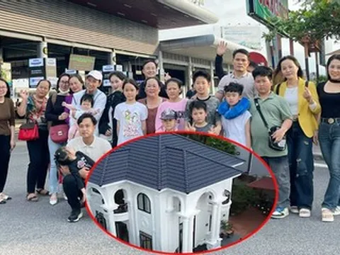 4 anh em xây nhà chung sân trên mảnh đất 530m2, 4 thế hệ chung sống hòa thuận