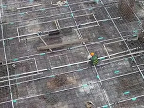 Xe tự chế rơi từ tầng 19, đè chết người ở Bắc Ninh