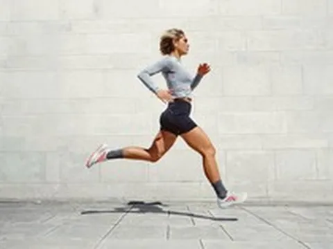 Lazada bắt tay adidas, người dùng hưởng khuyến mãi lớn