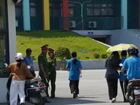 'Sự cần thiết của tính trung thực khi chia sẻ thông tin' vào đề thi Ngữ văn ở Tuyên Quang