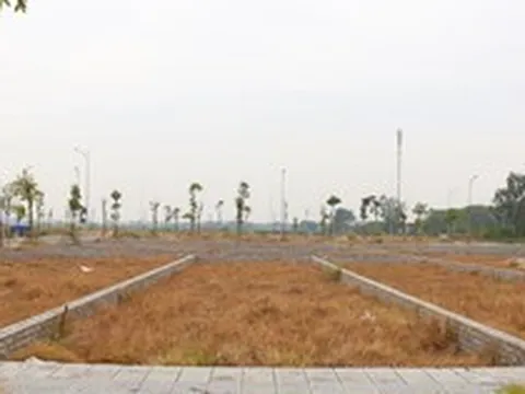 Đất đấu giá Hà Nội: Qua thời “sóng” giá