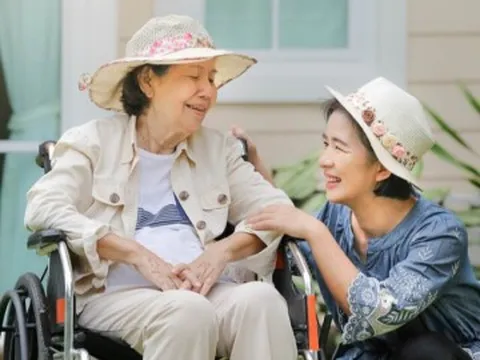 Con cái trưởng thành, cha mẹ đừng tiếp tục cho tiền hay tặng nhà, người thông minh thường làm 3 điều, tuổi già hạnh phúc
