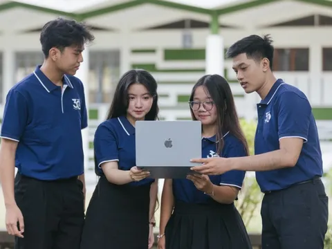 Muốn đi xa, Việt Nam không thể chỉ cần công nghệ