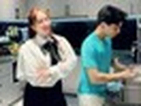Căn nhà chứa toàn đồ vô giá của Khánh Thi, Phan Hiển