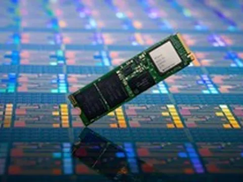 SSD tăng giá gấp đôi, SK hynix hết hàng thay thế: Khách bảo hành được hoàn số tiền ban đầu, hoặc tự thêm tiền mua ổ mới