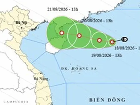 Bắc Bộ và Bắc Trung Bộ bắt đầu mưa lớn, áp thấp nhiệt đới có thể vào vịnh Bắc Bộ