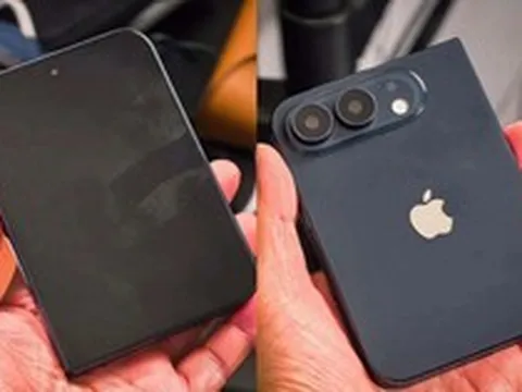 Bao giờ iPhone gập mới ra mắt?