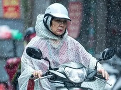 Thời tiết hôm nay 19-8: Đất liền mưa to, Biển Đông áp thấp nhiệt đới