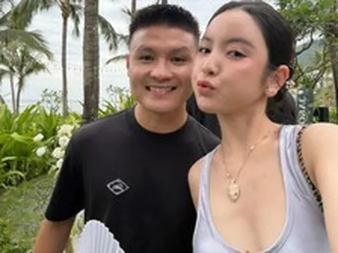 Chu Thanh Huyền đáp trả bình luận chê vòng 1 "tí hon"
