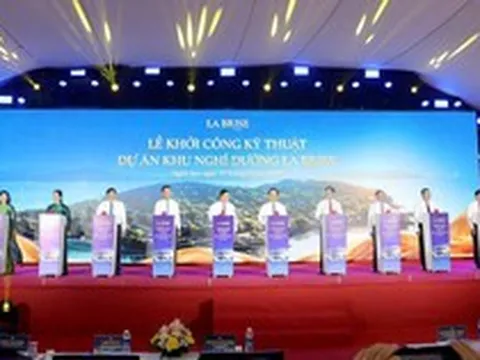 Tỉnh từng rộng nhất Việt Nam có thêm khu nghỉ dưỡng 2.150 tỷ: Quy mô gần 218ha, xây sân golf 18 hố và khách sạn 5 sao