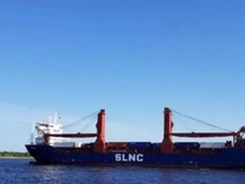 Không phải Nga hay Iran, Trung Quốc ồ ạt mua dầu thô từ nhà cung cấp mới: Đã mua hơn 8 triệu thùng, vận chuyển qua eo biển Hormuz